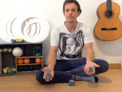 Lanzamientos Simples alternando mano derecha mano izquierda